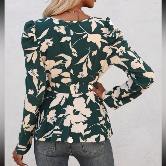 Boho floral print belted blouse - Picture 3 of 6